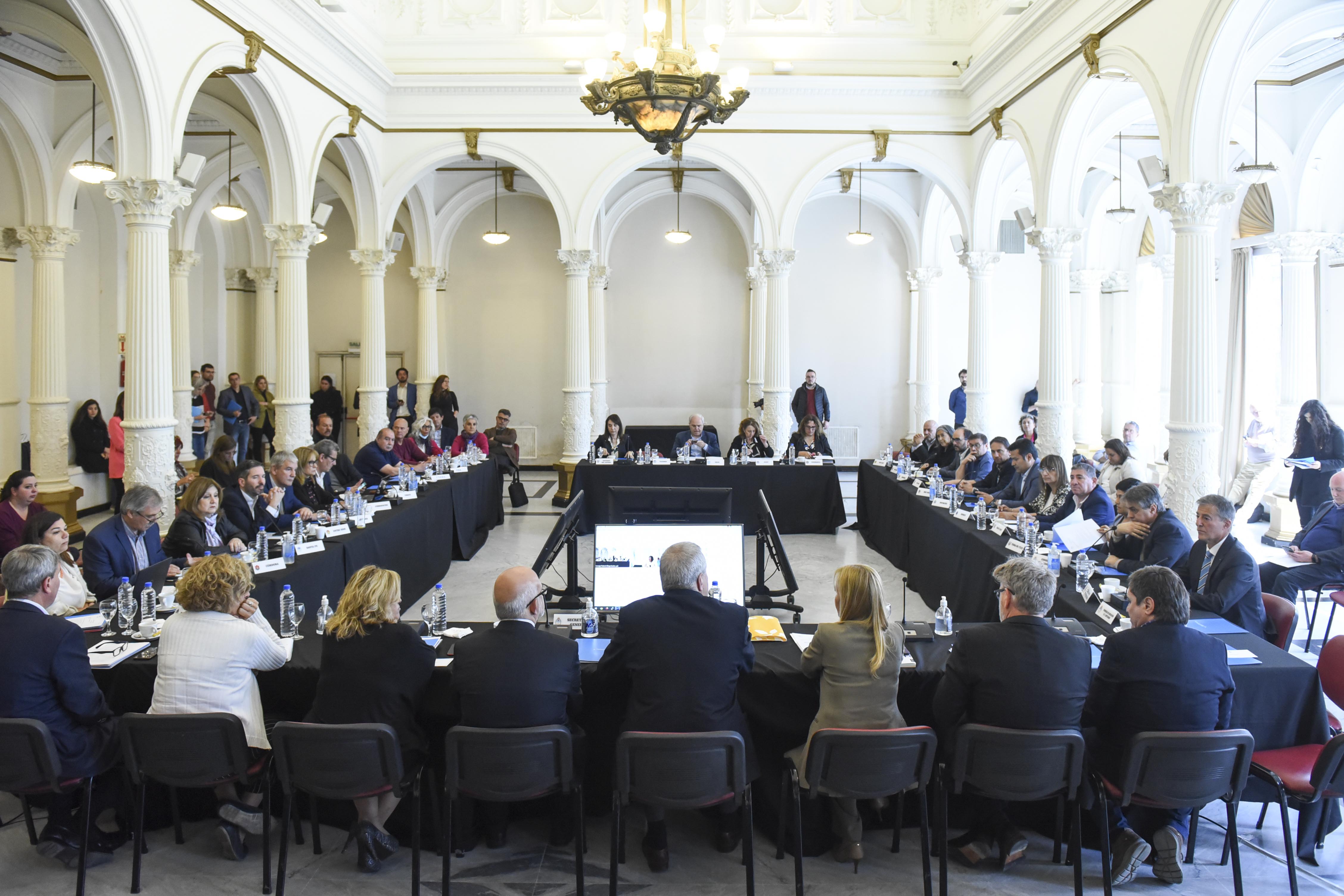 Catamarca integro la mesa del Consejo Federal de Educacion en el marco de la 112º asamblea 3