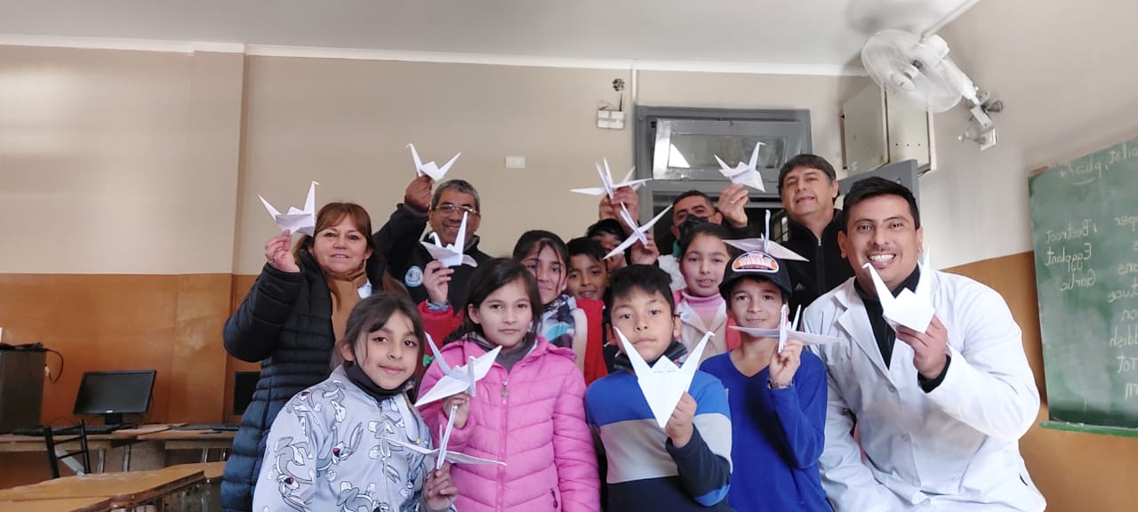 Docentes y estudiantes fueron capacitados en el arte japones origami3