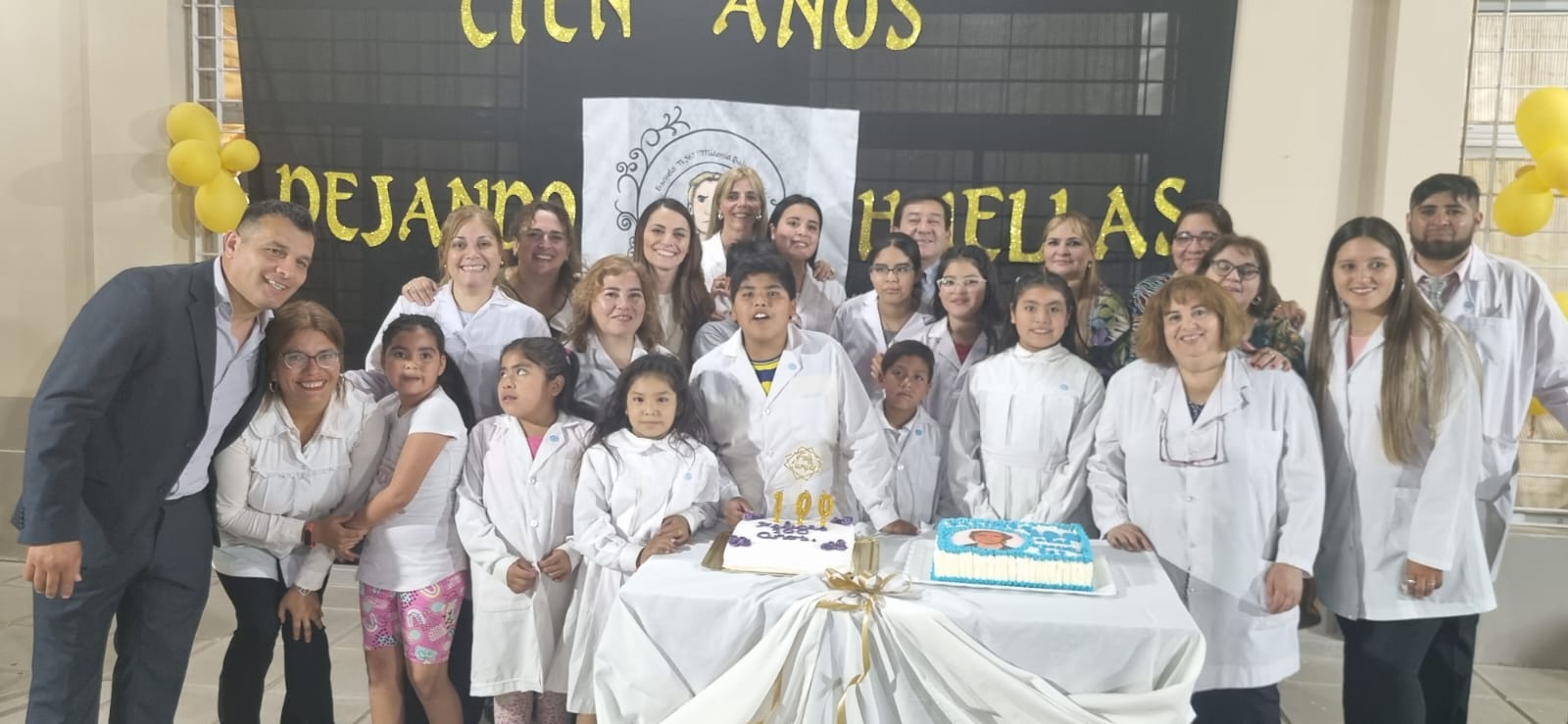La Escuela N367 Midemia Taire de Taire  de Santa Cruz celebro su centenario
