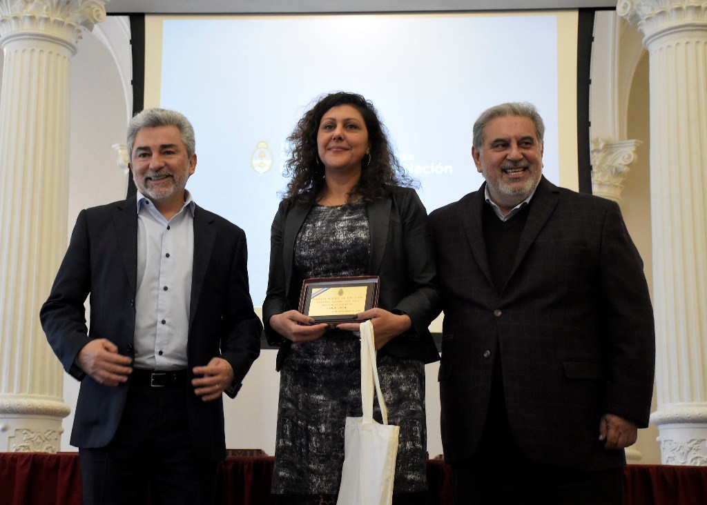 La docente catamarqueña Laila Jalil fue distinguida con el premio Maestro Ilustre 2019