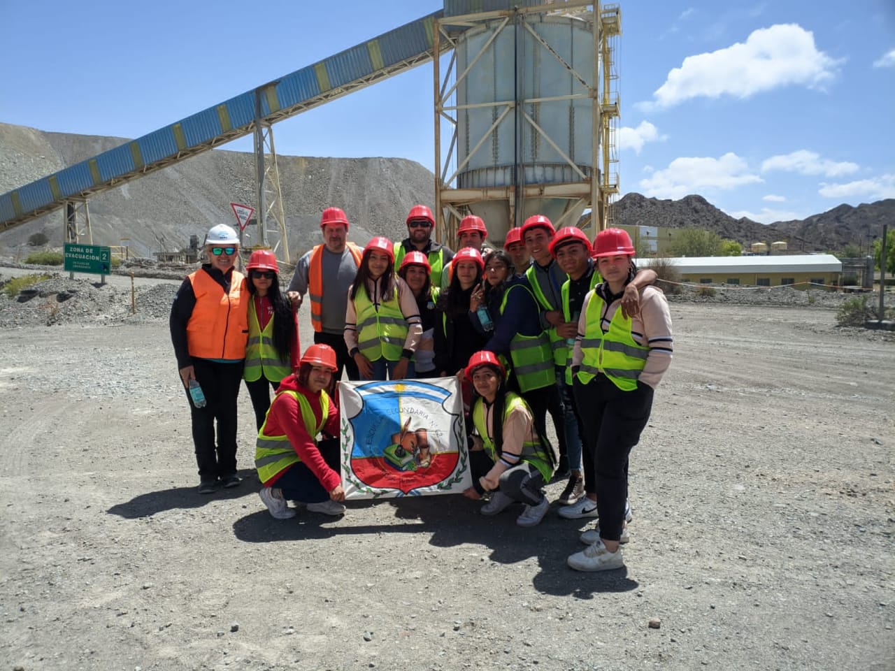 Proyecto educativo  El origen de los minerales Viaje al Proyecto Minero Bajo La Alumbrera