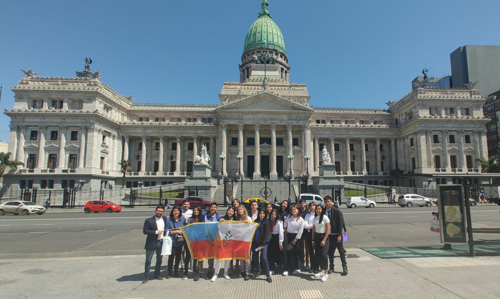 Alumnos catamarquenos participaron en el 14 Encuentro de Parlamento Juvenil del Mercosur7