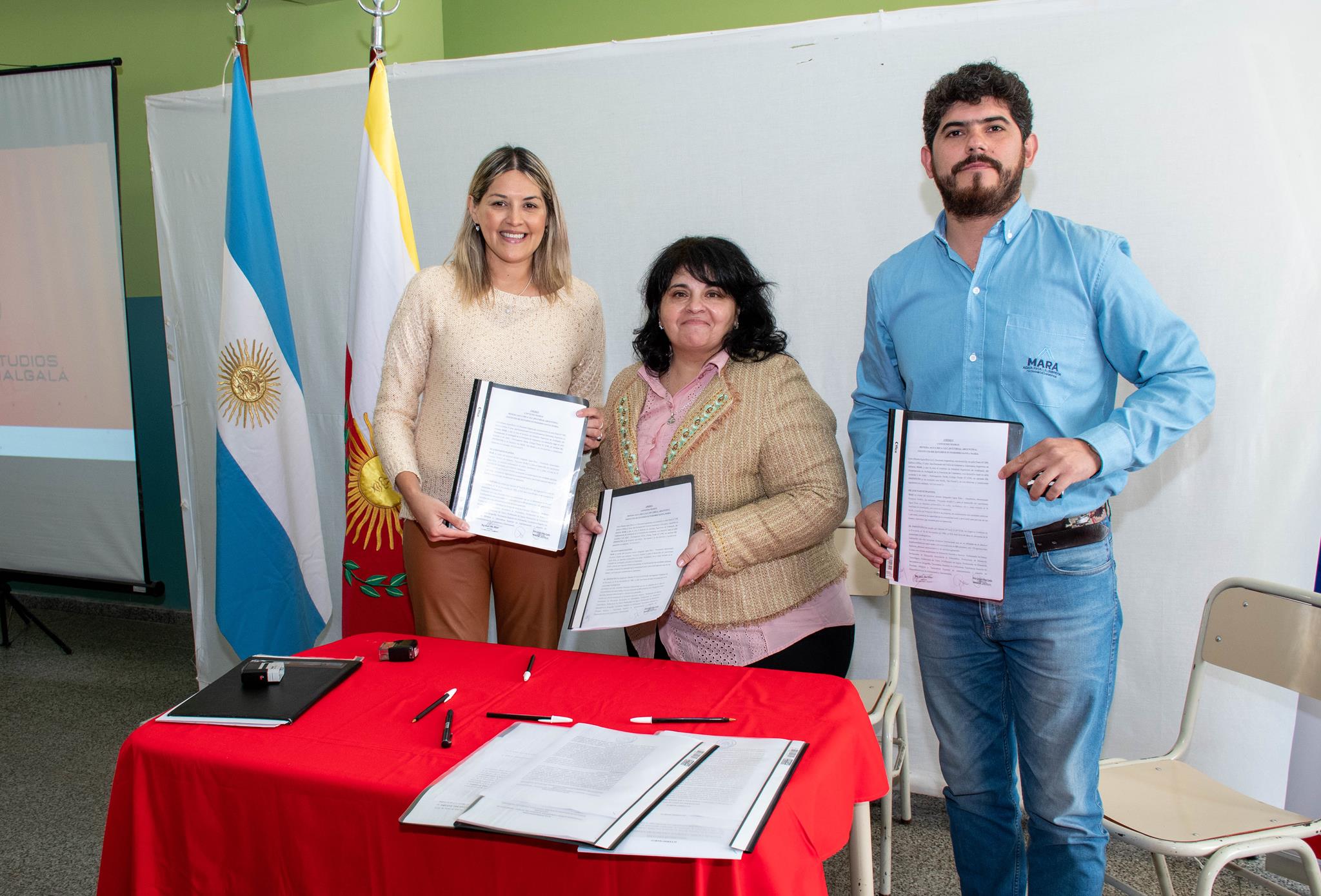 Educación y CAMYEN ejecutarán diversas acciones educativas en Andalgalá para jerarquizar la formación profesional5