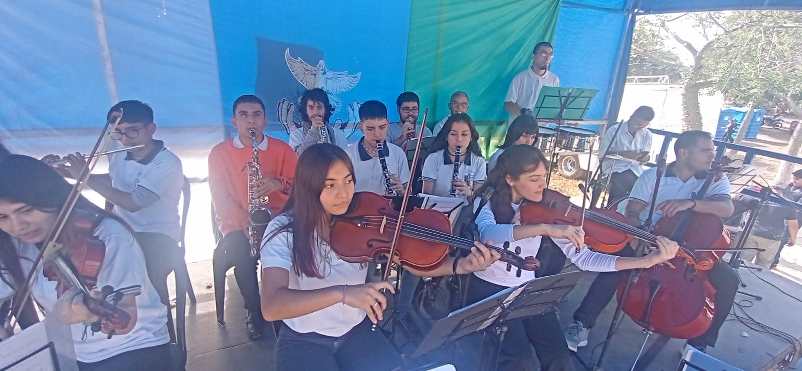 La orquesta del Ministerio de Educación participó de los festejos del 25 de Mayo en Icaño1
