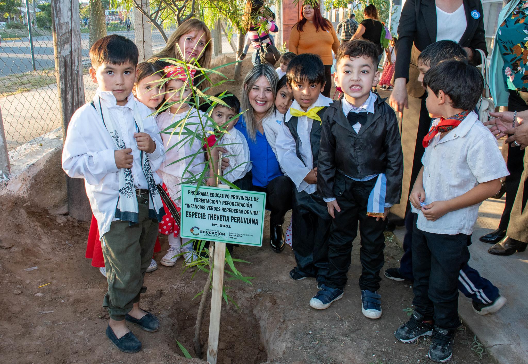 Se presentó el Programa Educativo Provincial de Forestación y Reforestación Infancias Felices herederas de vida4