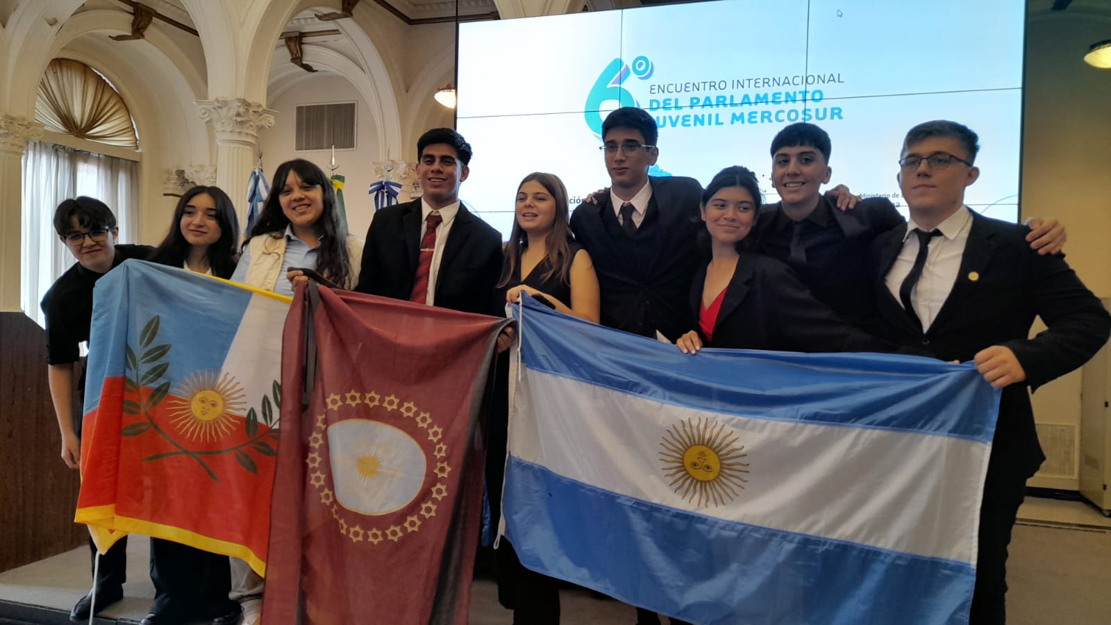 Catamarca presente en el 6 Encuentro Internacional del Parlamento Juvenil del Mercosur1