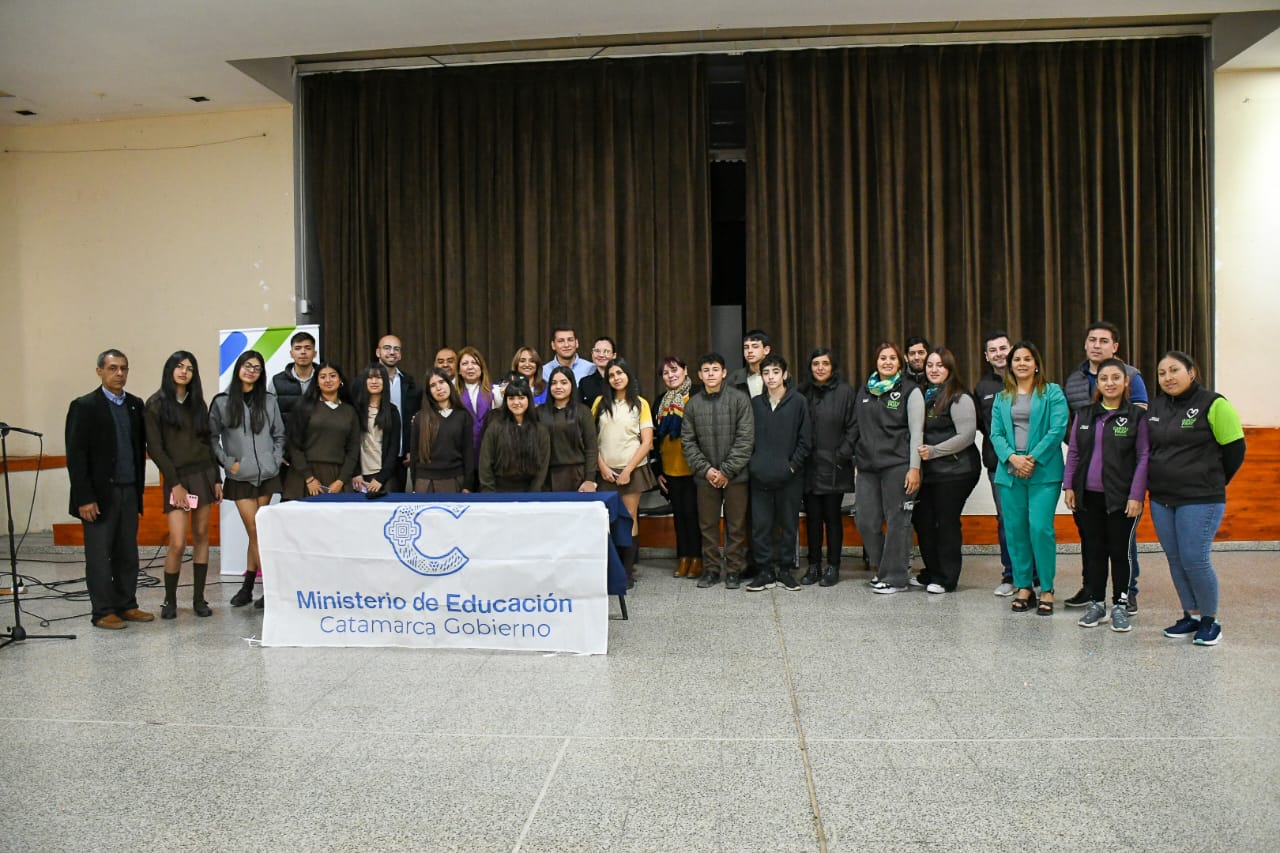 Jornada de concientización y capacitación con alumnos de escuelas agrotécnicas