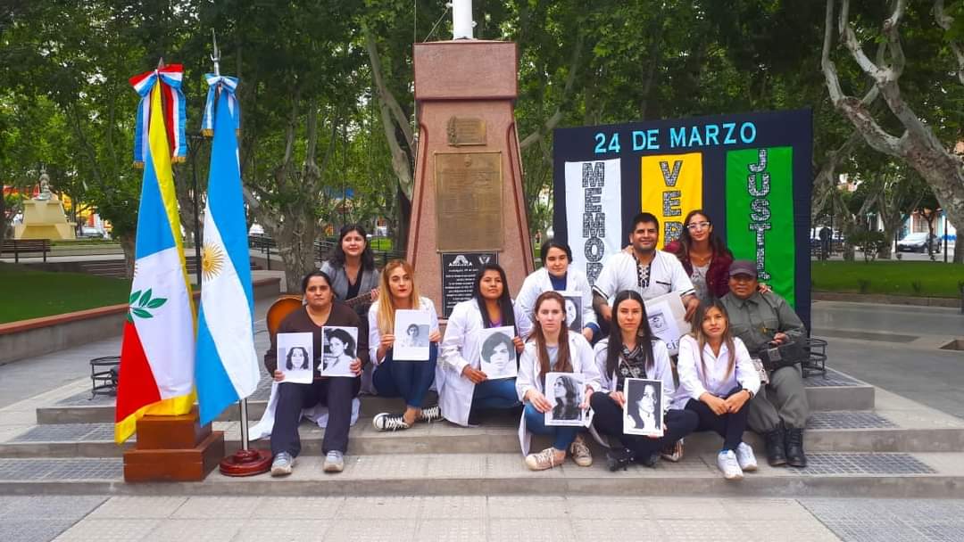 Acto por el Dia Nacional de la Memoria por la Verdad y la Justicia con alumnos del IES de Andalgala