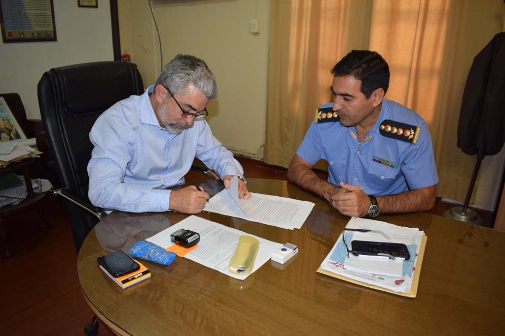 Educación firmó convenio para agilizar Certificados de Antecedentes Policiales para docentes 1