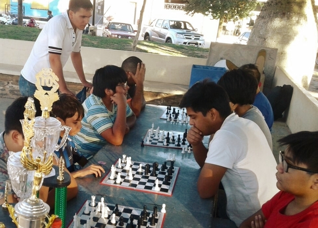 Torneo de ajedrez educativo en Recreo